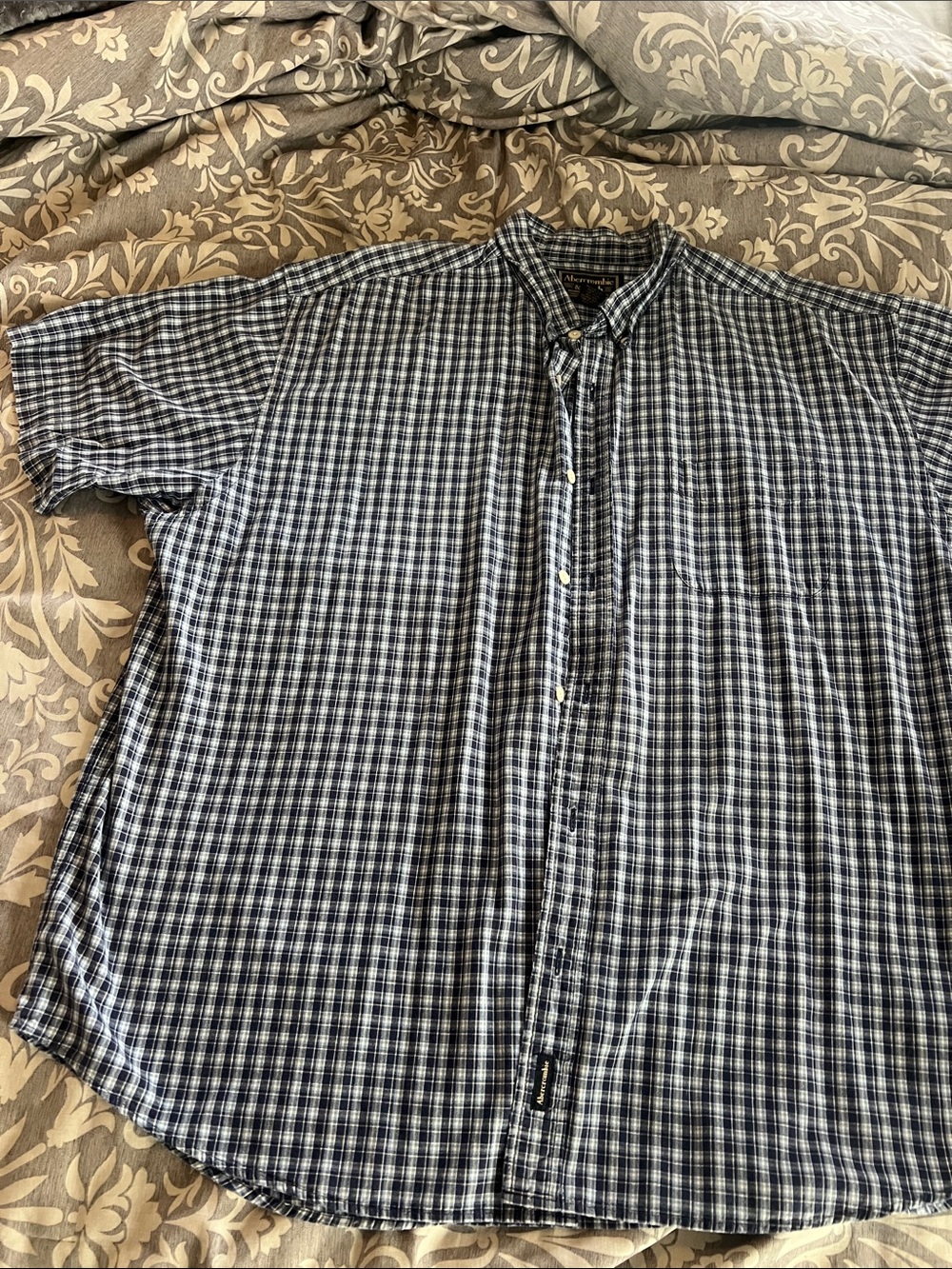 Abercrombie & Fitch Short-Sleeve Navy & White Check Button-Down Shirt